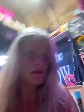 vixendoll87 from StripChat is Freechat