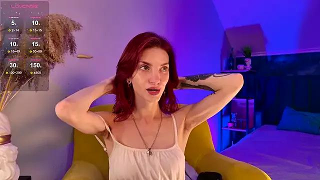 Girls and cam to cam: Watch as these sophisticated entertainers uncover their stunning costumes and curvaceous curves online!