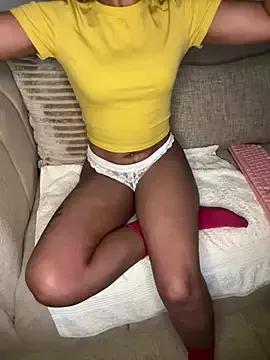 white_barbie2 from StripChat is Freechat