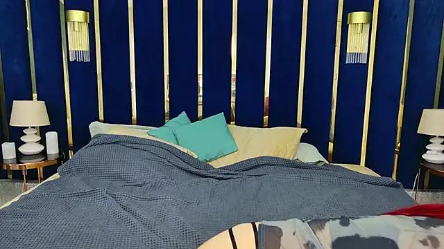 Girls and cam to cam: Watch as these sophisticated entertainers uncover their stunning costumes and curvaceous curves online!