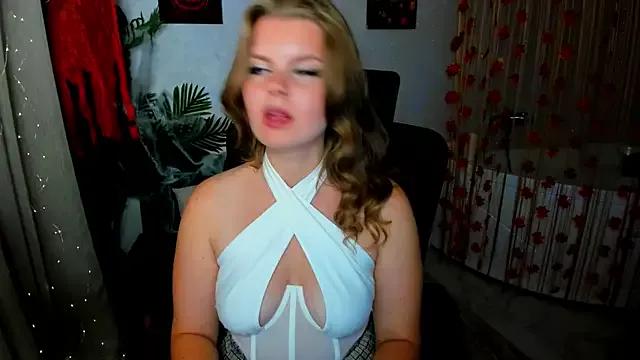 WildeDesiree from StripChat is Freechat