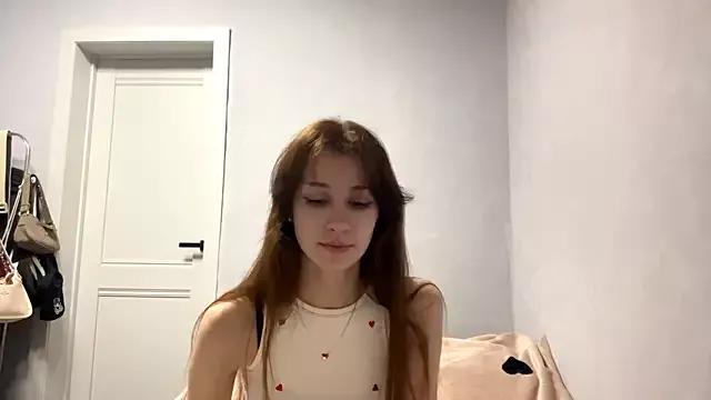 WildPeachh from StripChat is Freechat