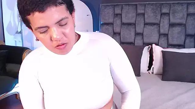 Girls and cam to cam: Watch as these sophisticated entertainers uncover their stunning costumes and curvaceous curves online!