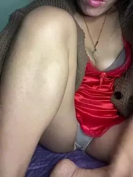 Winny-sexy from StripChat is Freechat