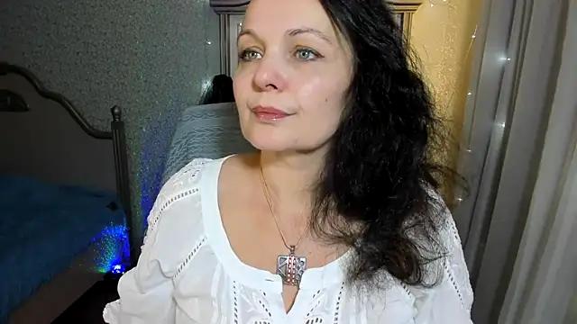 WitchBlueRose from StripChat is Freechat