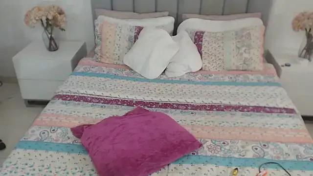 X6uldv8xdollxxx from StripChat is Freechat