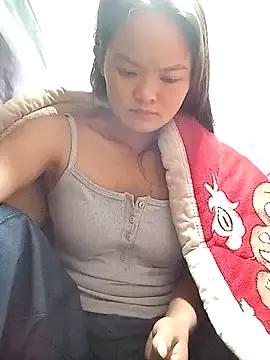xinhxinhcute from StripChat is Freechat