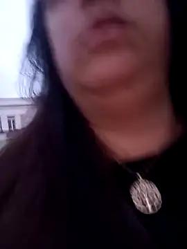 XNaughtysouthlondonMILFXX from StripChat is Freechat