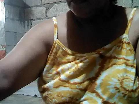 xxbernxxx from StripChat is Freechat