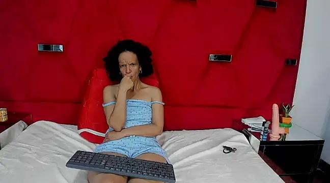YanetRose from StripChat is Freechat