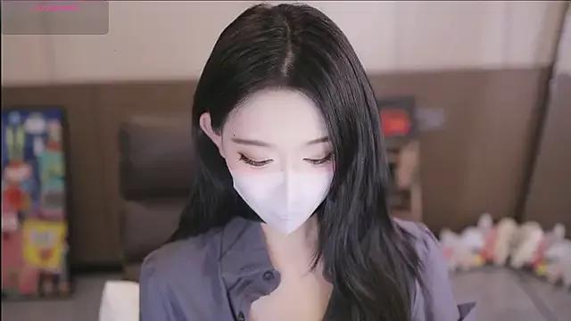 yaya_1888 model from StripChat