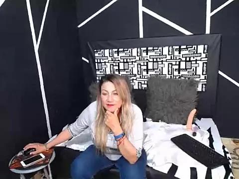 Girls and cam to cam: Watch as these sophisticated entertainers uncover their stunning costumes and curvaceous curves online!