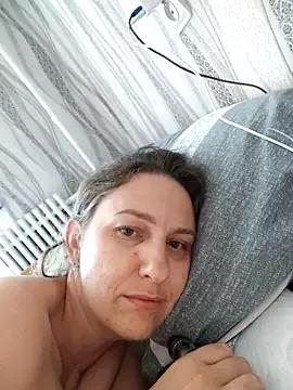 Yevgeshka-Milashka from StripChat is Freechat