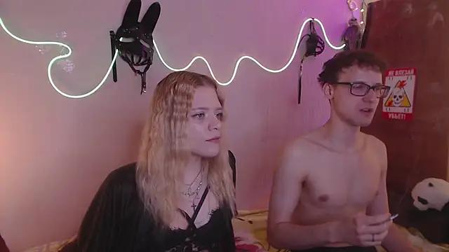 Girls and cam to cam: Watch as these sophisticated entertainers uncover their stunning costumes and curvaceous curves online!