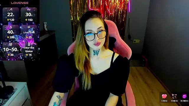 Girls and cam to cam: Watch as these sophisticated entertainers uncover their stunning costumes and curvaceous curves online!