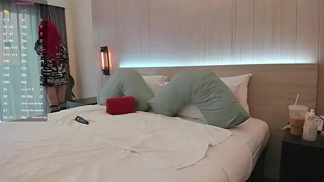 Girls and cam to cam: Watch as these sophisticated entertainers uncover their stunning costumes and curvaceous curves online!