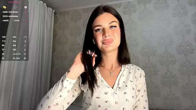 YourFavoriteTeenager from StripChat is Freechat