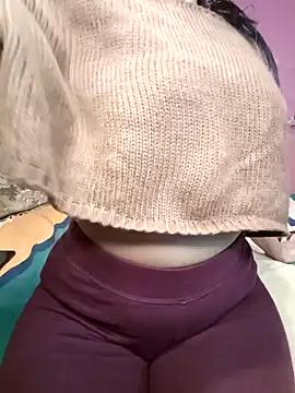 Girls and cam to cam: Watch as these sophisticated entertainers uncover their stunning costumes and curvaceous curves online!