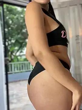 Girls and cam to cam: Watch as these sophisticated entertainers uncover their stunning costumes and curvaceous curves online!