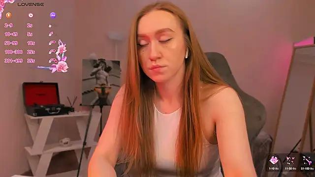 Girls and cam to cam: Watch as these sophisticated entertainers uncover their stunning costumes and curvaceous curves online!