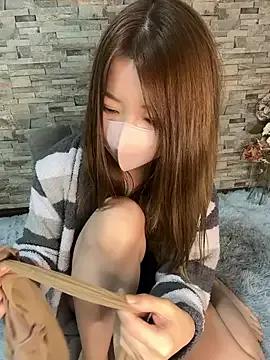 Photos of yuuhichan from StripChat is Group