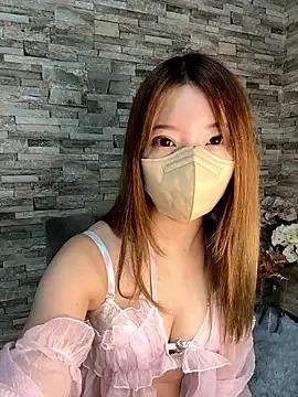 Photos of yuuhichan from StripChat is Freechat