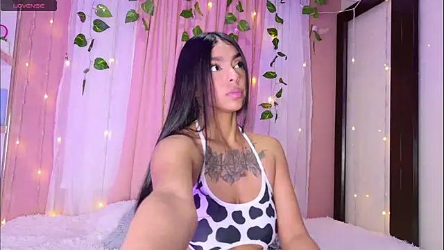 Girls and cam to cam: Watch as these sophisticated entertainers uncover their stunning costumes and curvaceous curves online!