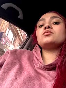 zafira_white from StripChat is Freechat