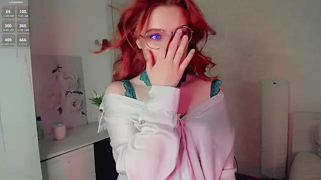 Girls and cam to cam: Watch as these sophisticated entertainers uncover their stunning costumes and curvaceous curves online!