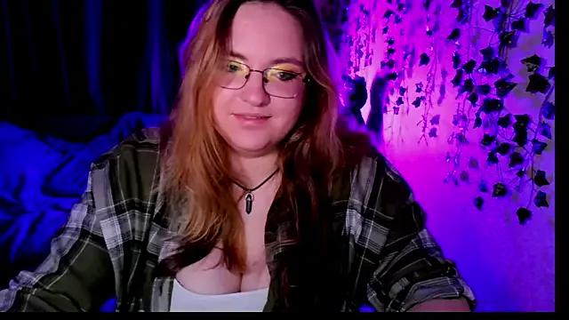 ZayaRush from StripChat is Freechat