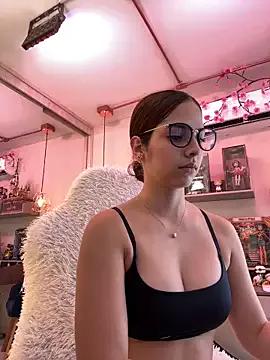 Photos of Zoe_Bae from StripChat is Freechat