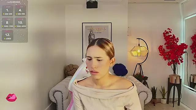 Girls and cam to cam: Watch as these sophisticated entertainers uncover their stunning costumes and curvaceous curves online!