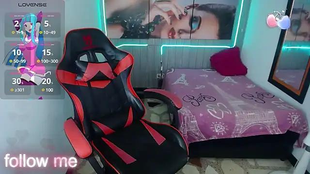 Girls and cam to cam: Watch as these sophisticated entertainers uncover their stunning costumes and curvaceous curves online!