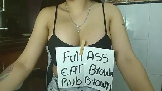 Zoe_Slut from StripChat is Freechat
