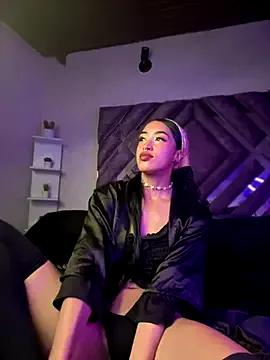 Girls and cam to cam: Watch as these sophisticated entertainers uncover their stunning costumes and curvaceous curves online!