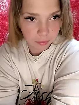 Photos of Zuli_Kiska from StripChat is Freechat