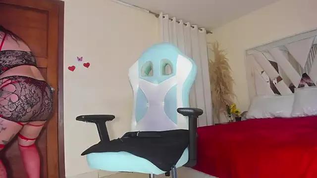 Girls and cam to cam: Watch as these sophisticated entertainers uncover their stunning costumes and curvaceous curves online!