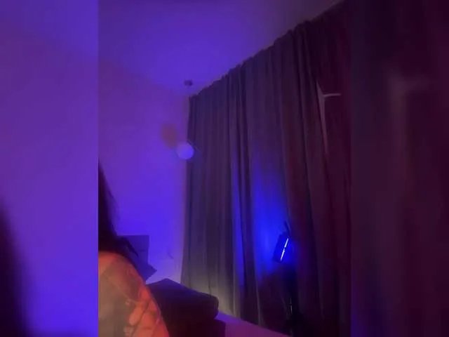 WhoreMira on BongaCams