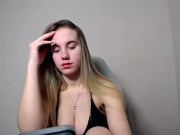 alice_rays_ on Chaturbate