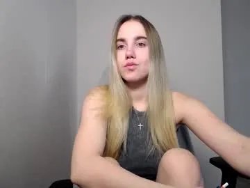 alice_rays_ on Chaturbate