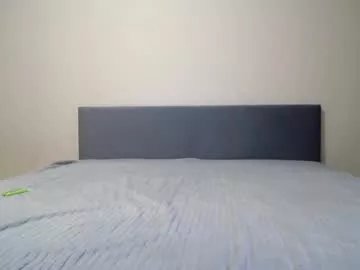 alice_rays_ on Chaturbate