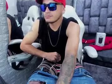 axell_cross2 on Chaturbate