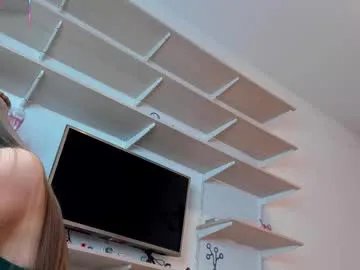 bam_bi — Welcome to my roomlush/domi On // GOAL: Panteasing [69 tokens left] #shy #18 #daddy #lovense #natural