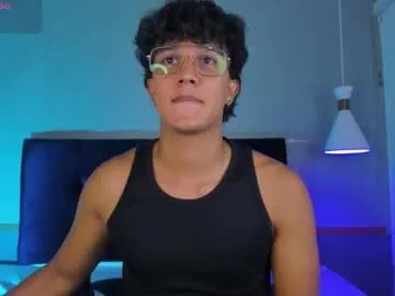 leo_savage_ on Chaturbate
