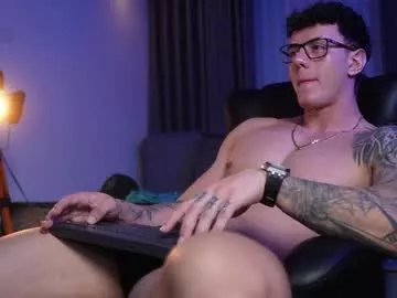 thomas_falcon1 on Chaturbate
