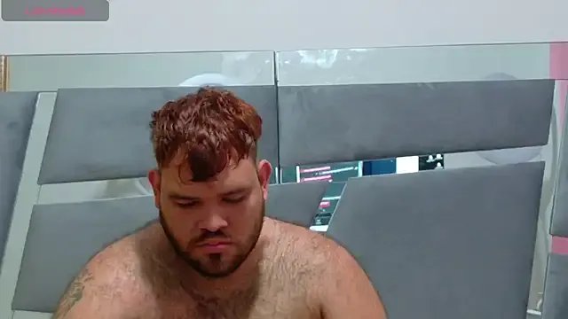 big_bearr on StripChat