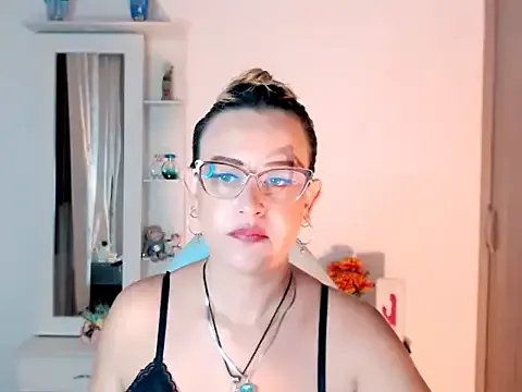 BOREAL_MOON on StripChat