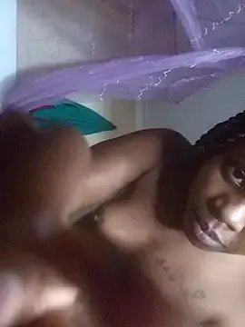 EBONYVANILLA02 — shake that ass