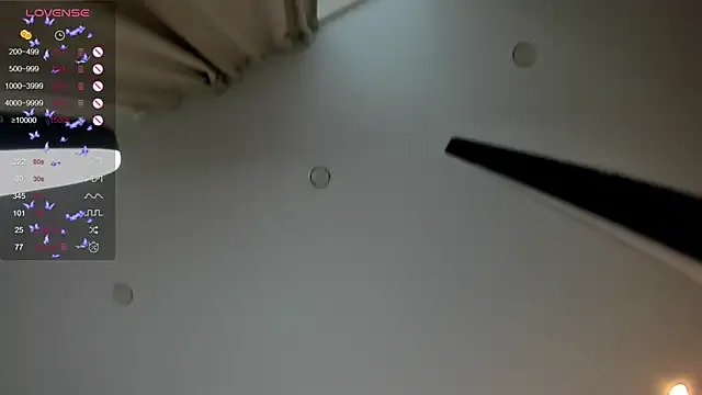 ElvaHilby on StripChat