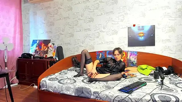 KagamiTayga on StripChat